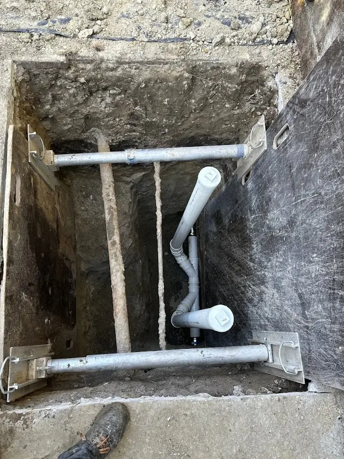 Experienced plumber completing Backflow Testing work in Islamorada, Village of Islands
